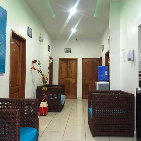 Hostal Marysol Puerto Ayora  Exterior photo
